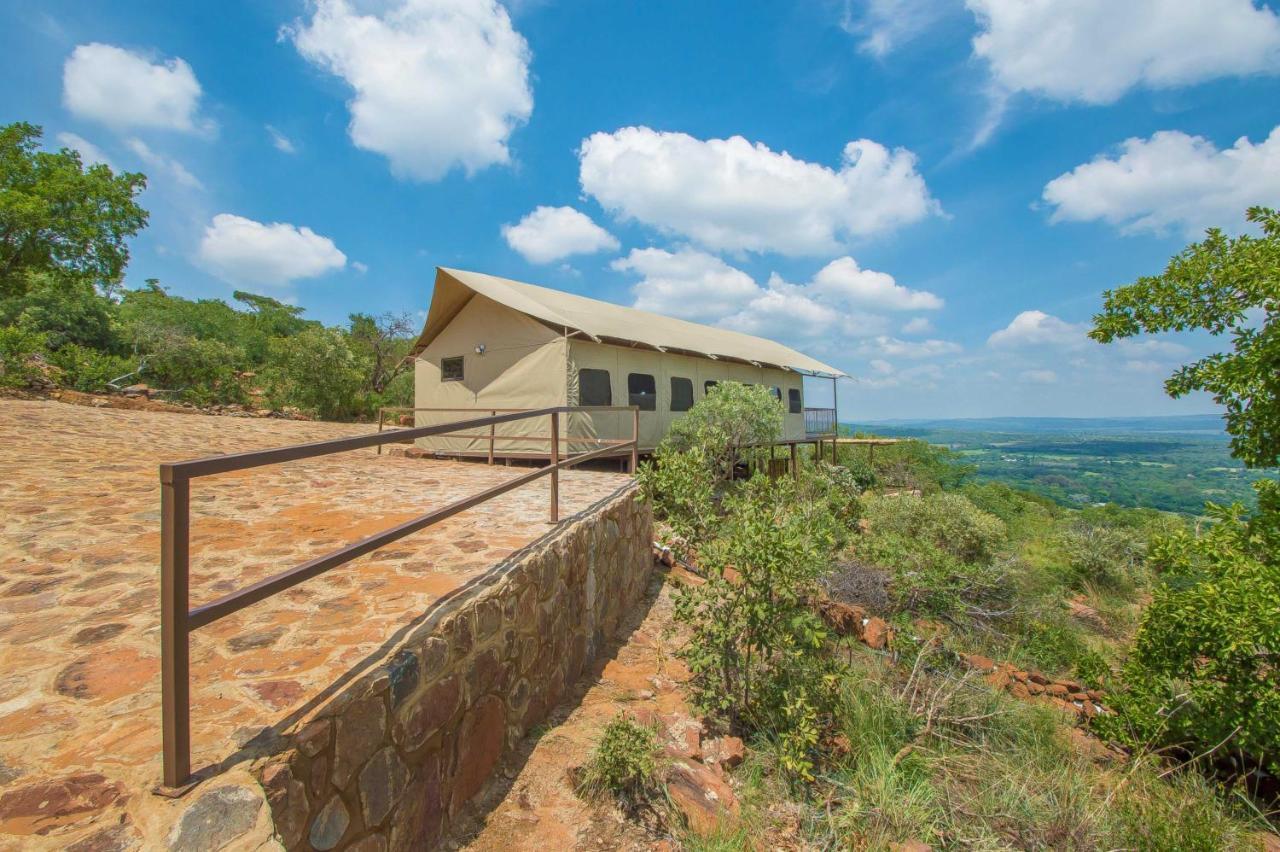 Idwala Le Ingwe Lodge Hekpoort Ngoại thất bức ảnh