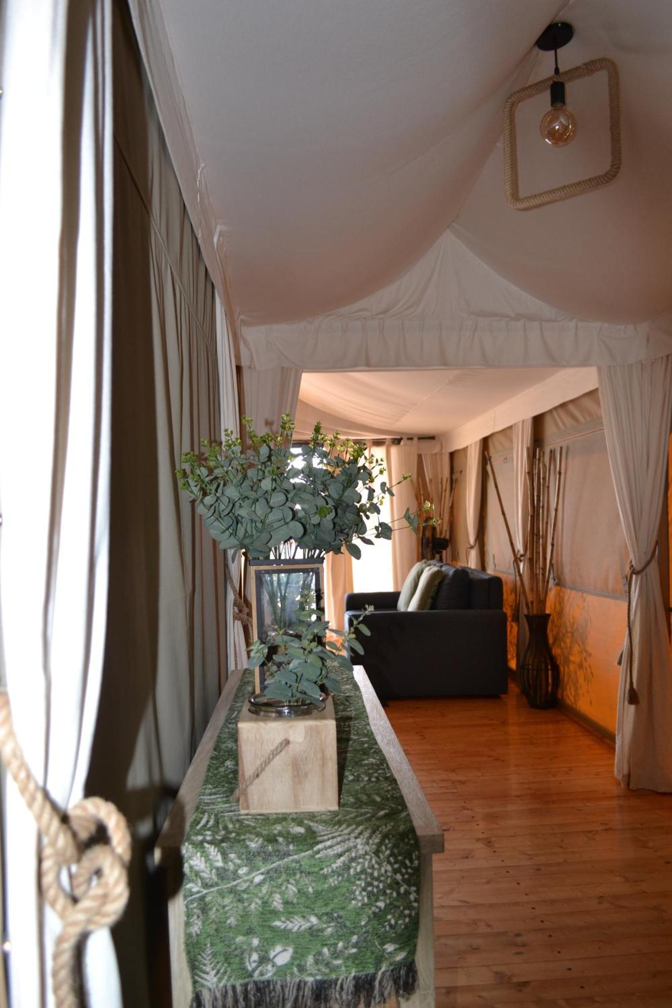 Idwala Le Ingwe Lodge Hekpoort Ngoại thất bức ảnh