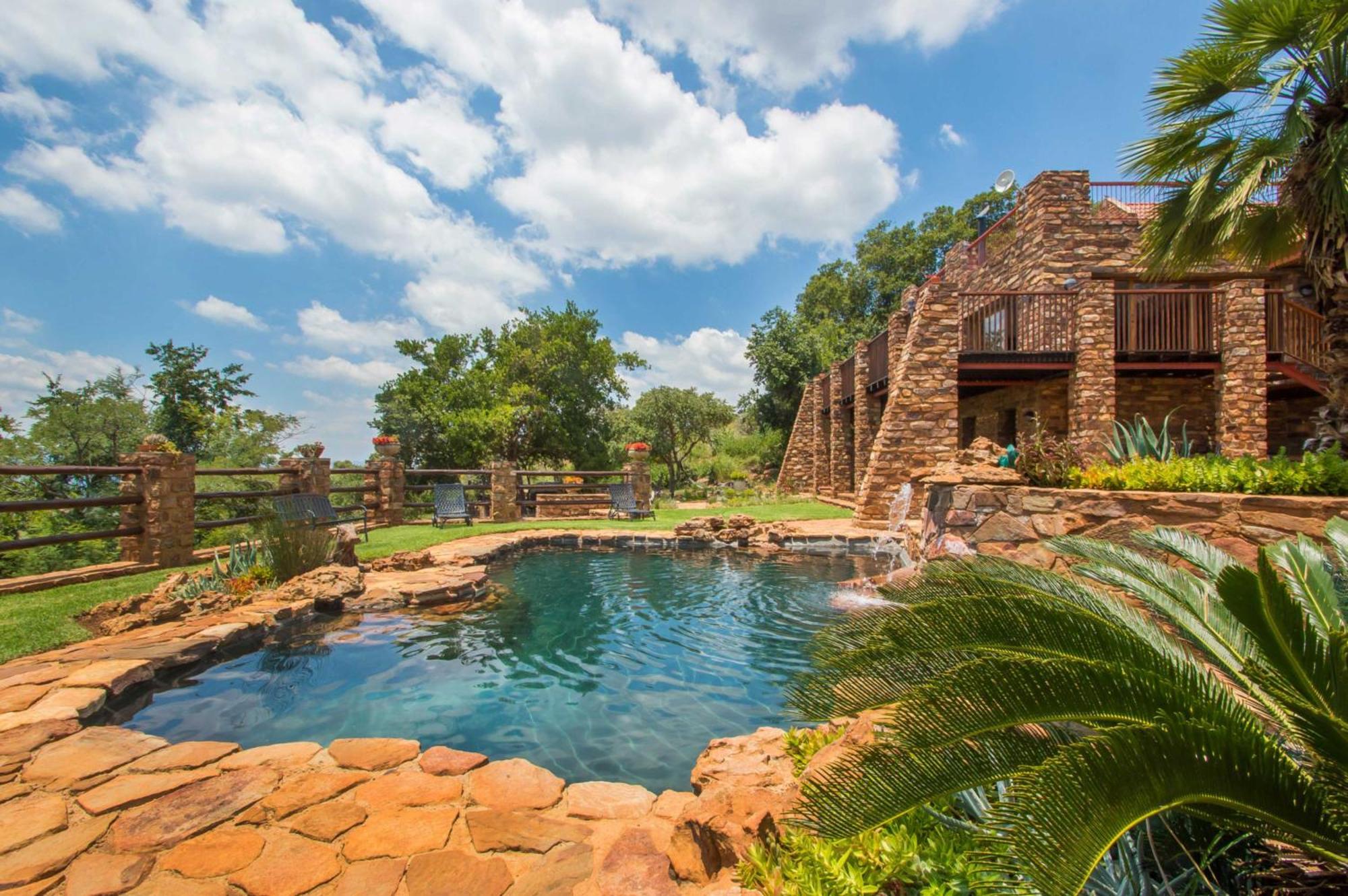 Idwala Le Ingwe Lodge Hekpoort Ngoại thất bức ảnh