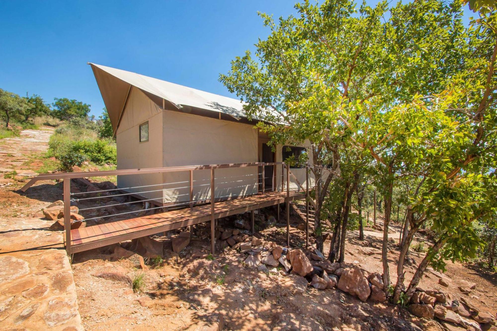 Idwala Le Ingwe Lodge Hekpoort Ngoại thất bức ảnh