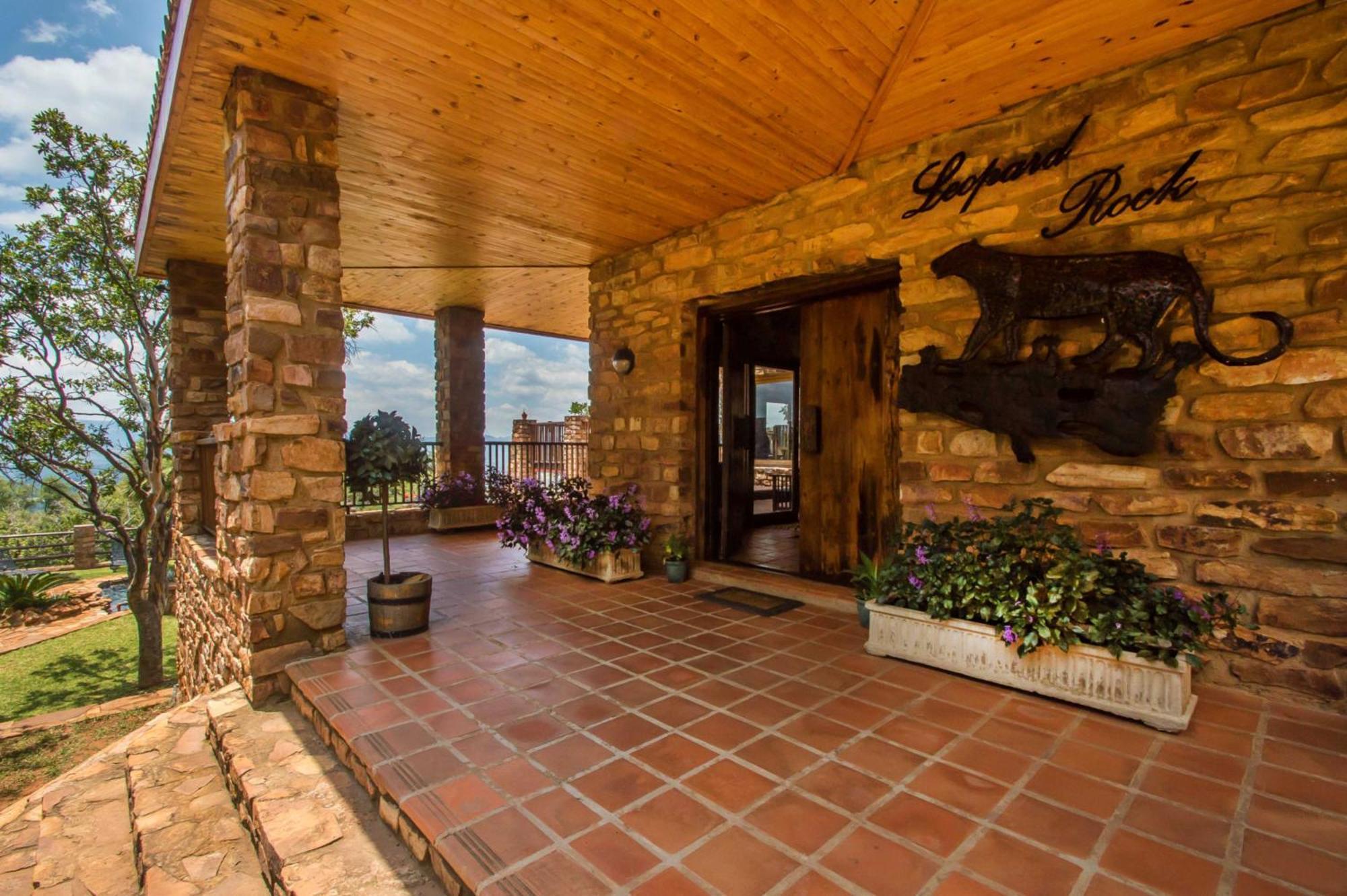 Idwala Le Ingwe Lodge Hekpoort Ngoại thất bức ảnh